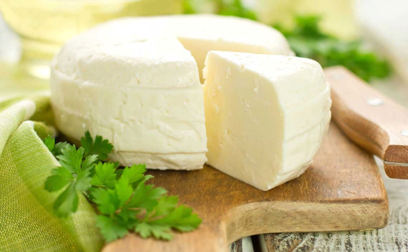 Как приготовить дома сыр из молока