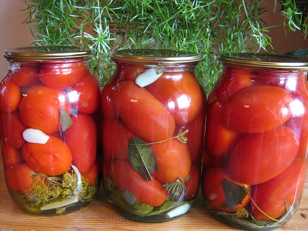 Картинки по запросу маринованные помидори на зиму рецепты