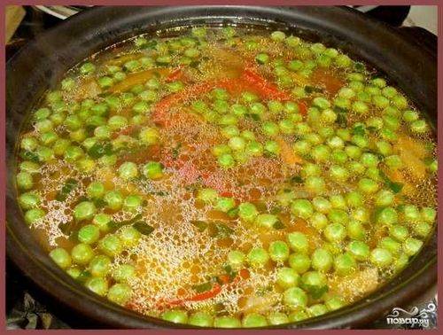 Суп из свежего зеленого горошка