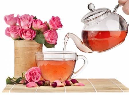 Чай из лепестков чайной розы